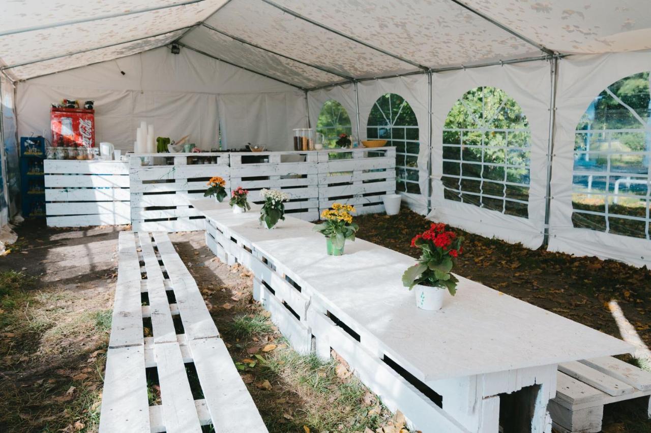Munich Oktoberfest Glamping Hotell Eksteriør bilde